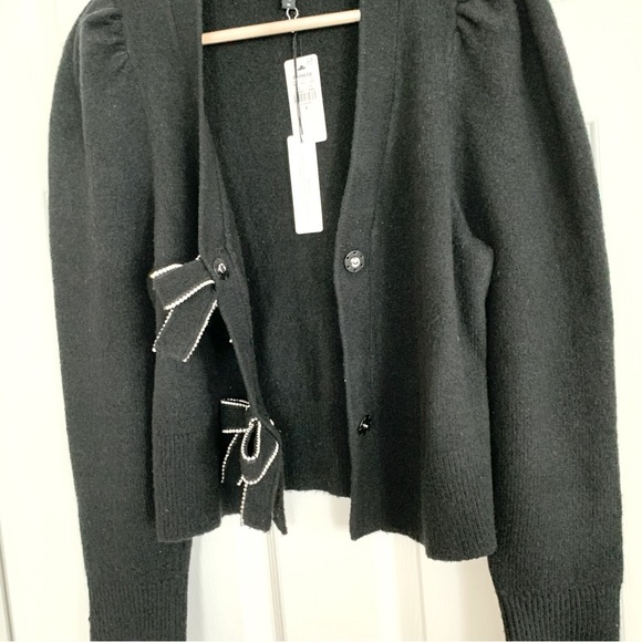 [⭐️ PRICE FIRM] EXPRESS Bow V-Neck Puff Shoulder Cardigan Sweater Black Medium M - Picture 10 of 14